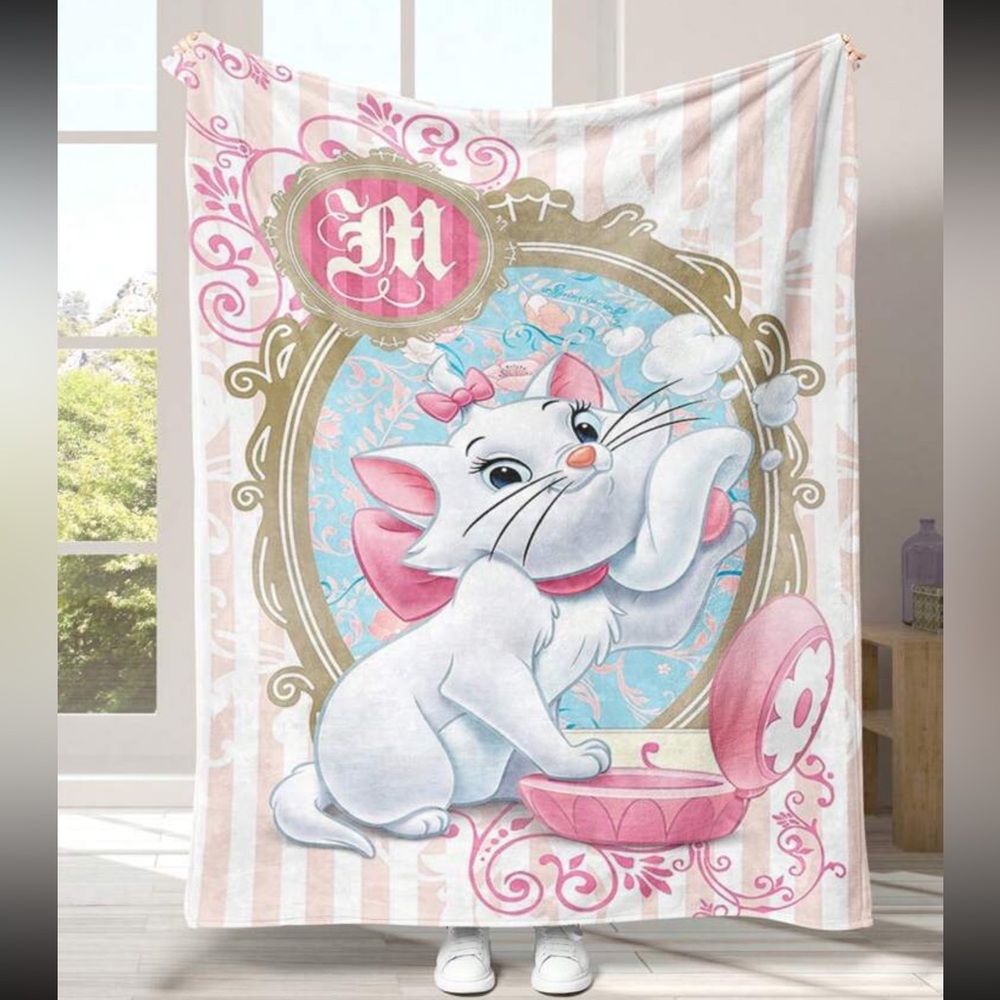 Disney’s The Aristocats Marie Blanket, Disney’s The Aristocats Marie Throw